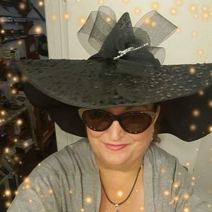 Meet your Posher, Jan